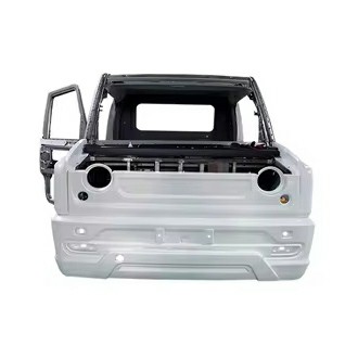 Plastové diely karosérie